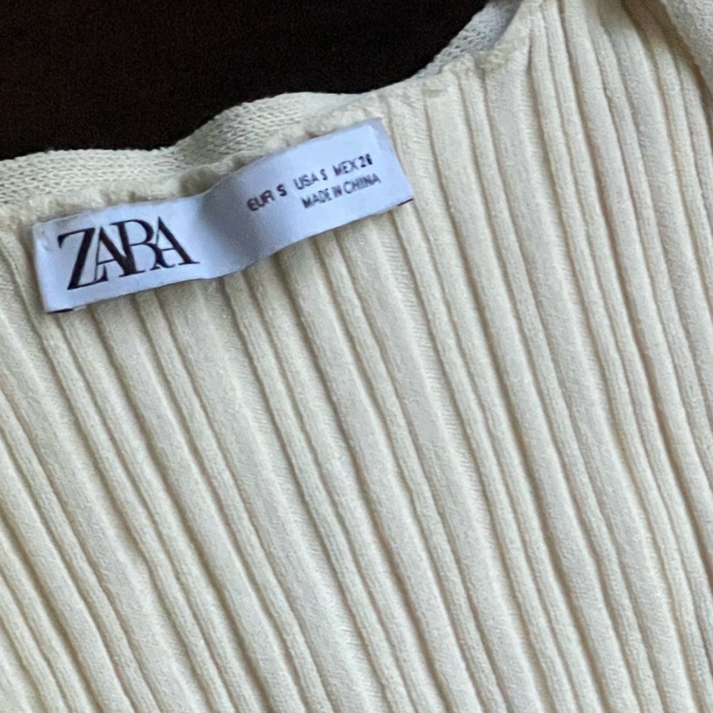 Zara Cream tank top 🥥 - Picture 3 of 5